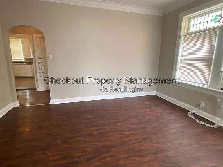 5967 Cates Ave — Photo 4