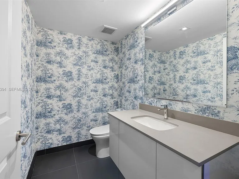 1600 NE 1st Ave #3111 — Photo 6