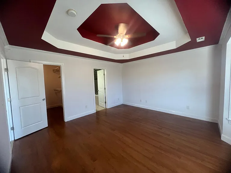 3801 N Hills Dr — Photo 21