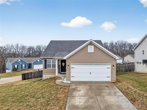 151 Hidden Valley Way, Winfield, MO 63389