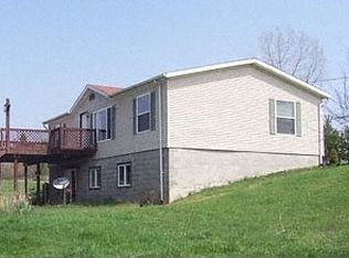 395 Harmon Rd, Howell, MI 48843