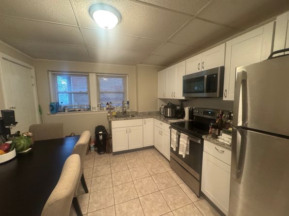 107 Norfolk St #1, Cambridge, MA 02139