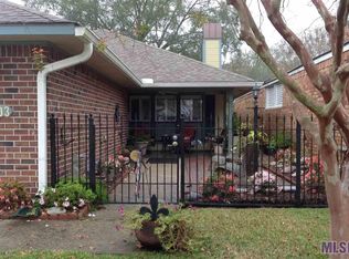2103 S Pecan Ridge Ave, Baton Rouge, LA 70816