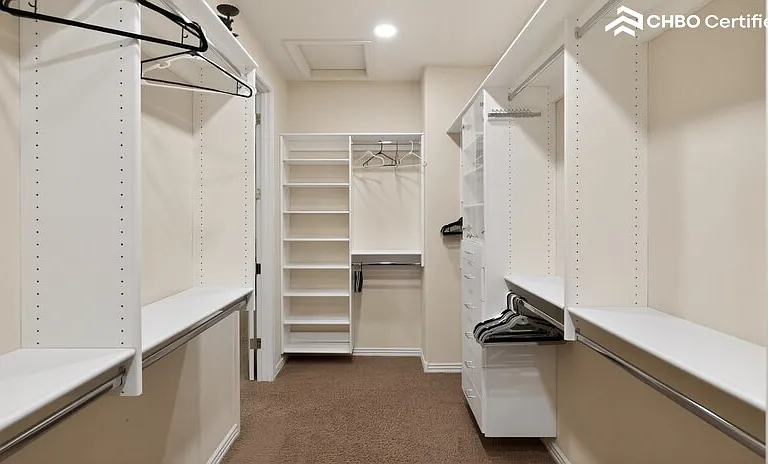 Master bedroom's closet.