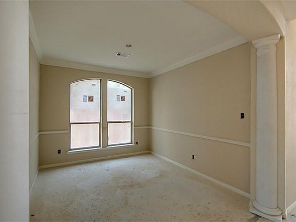 4th image of 21311 Bishops Mill Ct