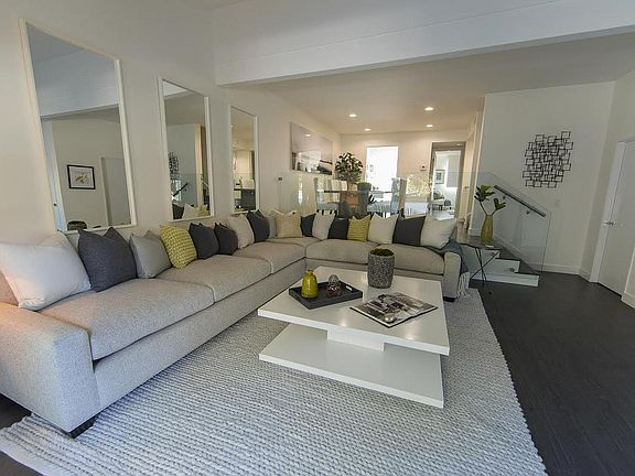 5th image of 1742 Palisades Dr #73
