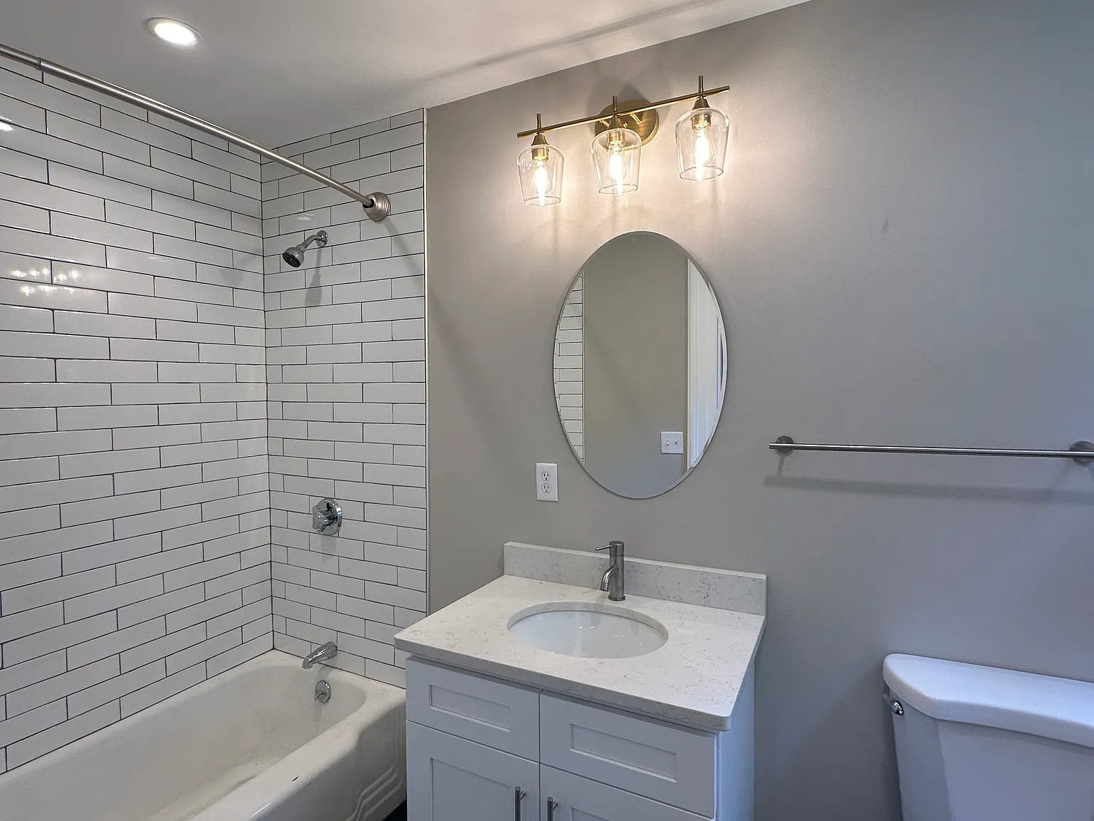 1 bed, 550 sqft, $2,295 — Photo 2