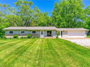 490 Sherwood Dr, Aurora, OH 44202