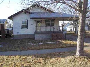 814 E 3rd St, North Platte, NE 69101
