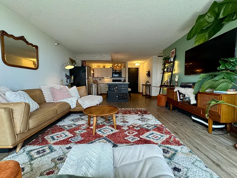 1660 N Prospect Ave #908 — Photo 12