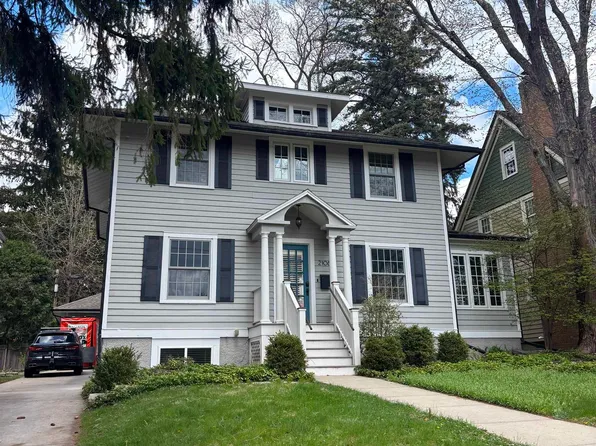 2108 Rowley Ave, Madison, WI 53726
