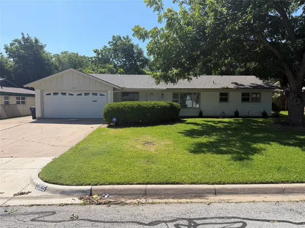 5905 Walraven Cir, Fort Worth, TX 76133