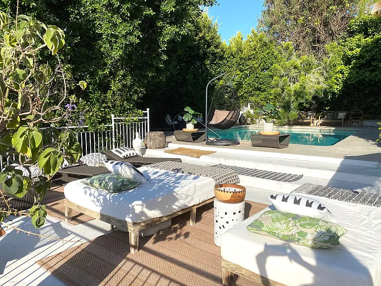 2069 Paramount Dr — Photo 10