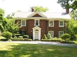 105 Overhill Rd, Youngstown, OH 44512