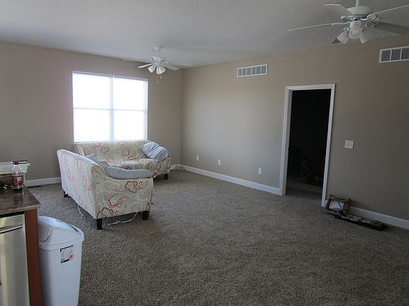 4th image of 903 E Brewington Ave