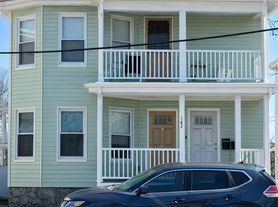 182 Western Ave, Lynn, MA