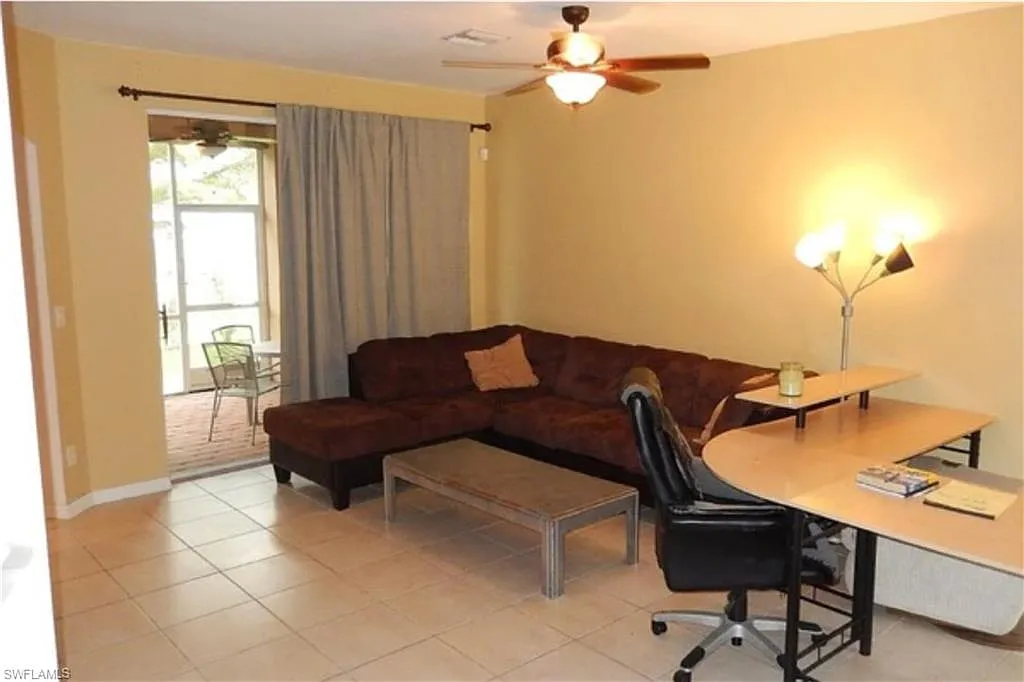 3 bed, 2.5 bath, 1707 sqft, $2,195 — Photo 4