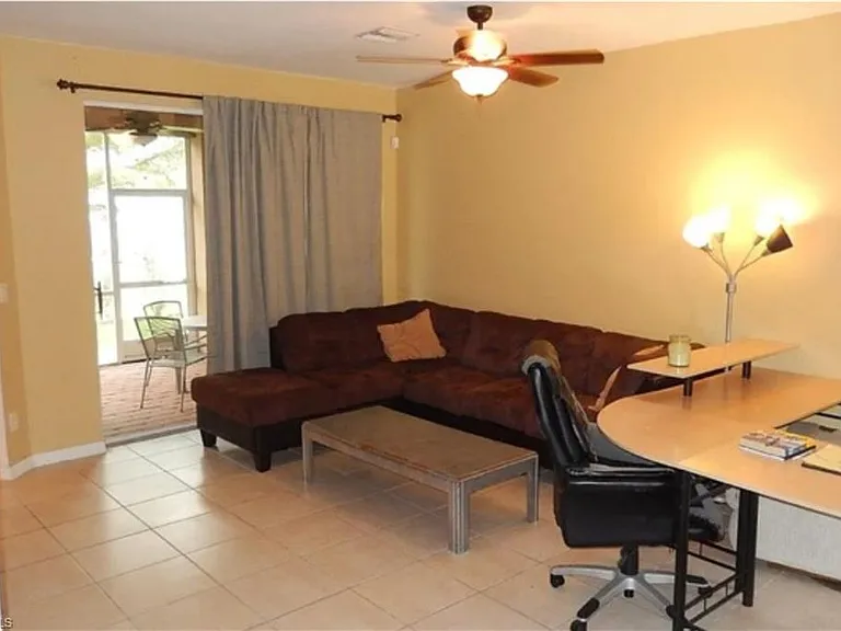 17533 Laurel Grove Ct — Photo 6