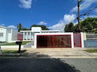 77CMCV5J Xj Ramirez De Arellano, Guaynabo, PR 00969