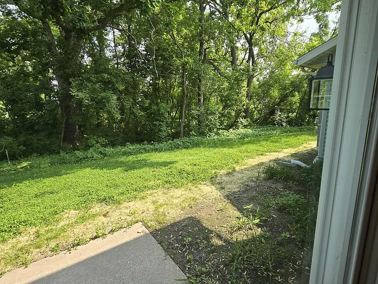 230 Thomson Ln #3 — Photo 10
