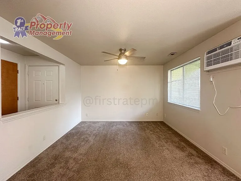 2899 W Malad St — Photo 4