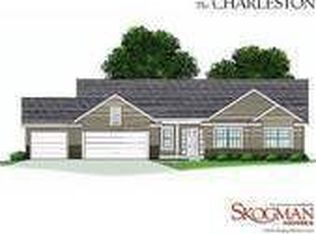 1808 Quail Ridge Rd, Cedar Falls, IA 50613