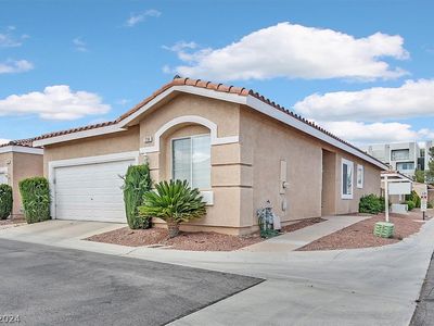 2750 Serenidad Dr, Las Vegas, NV, 89123