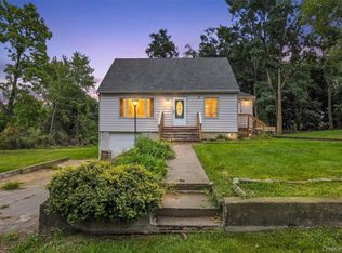 4 Garrett Place, Poughkeepsie, NY 12603