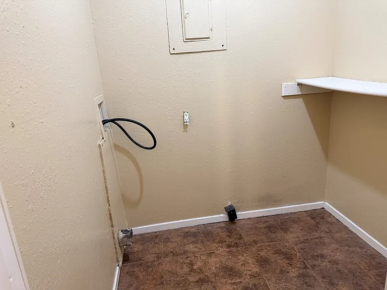 4700 Boulder Dr #1102 — Photo 9