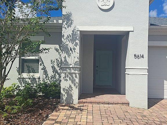 2nd image of 5614 Estero Loop
