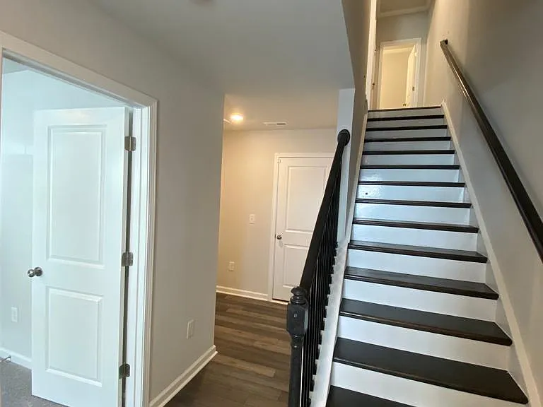 1827 Starlit Sky Ln — Photo 5