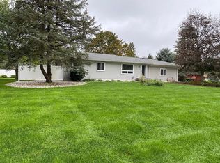 10516 Green Rd, Goodrich, MI 48438
