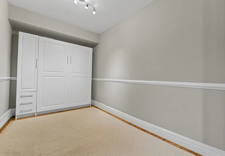 618 Jefferson St #2 — Photo 11
