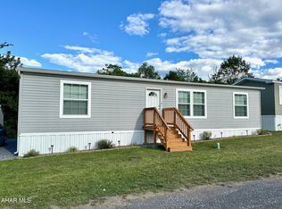 258 Poplar Ave, New Paris, PA 15554