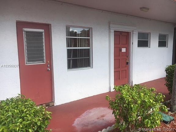 2nd image of 4000 NW 44th Ave APT 103