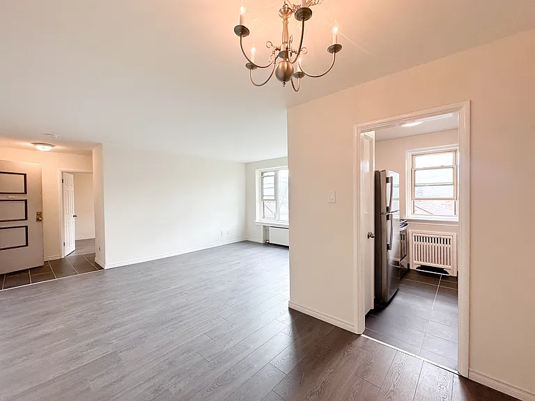 118 Montgomery Ave — Photo 15