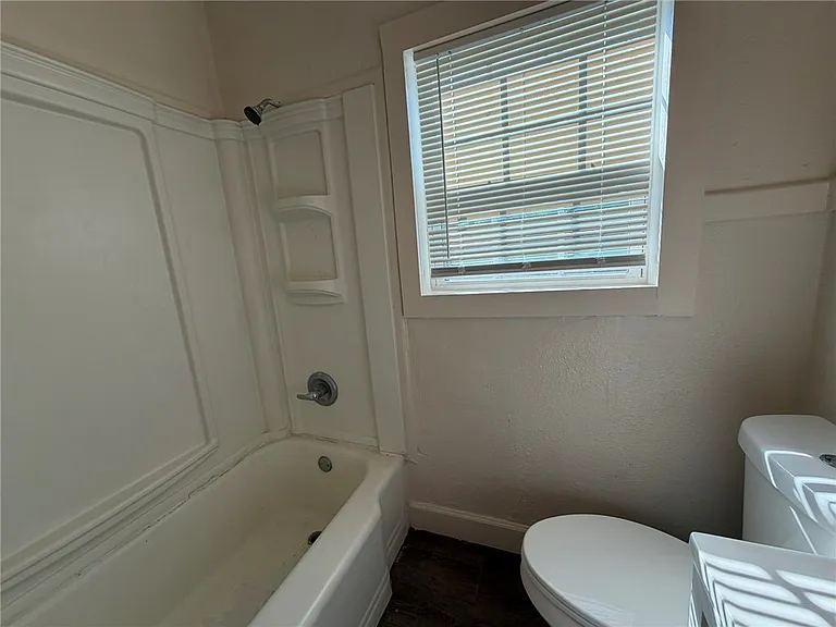 113 Blevins St — Photo 12