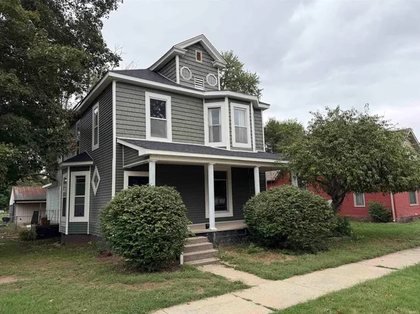 320 W Main St, Worthington, IN 47471