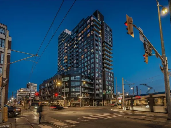 1 Victoria St S #1006, Kitchener, ON N2G 0B5