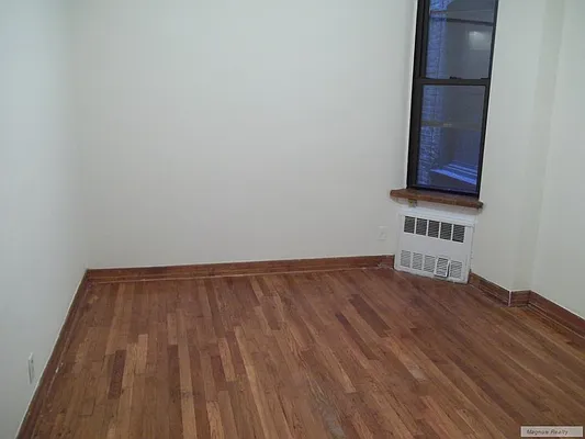 Rented by Magnum Realty Holdings, LLC | media 4