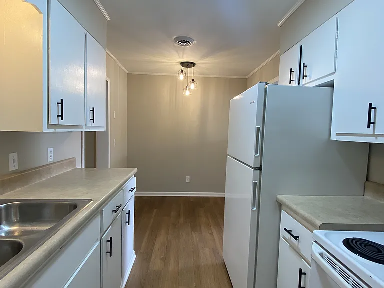 2366 Rome Rd SW — Photo 1