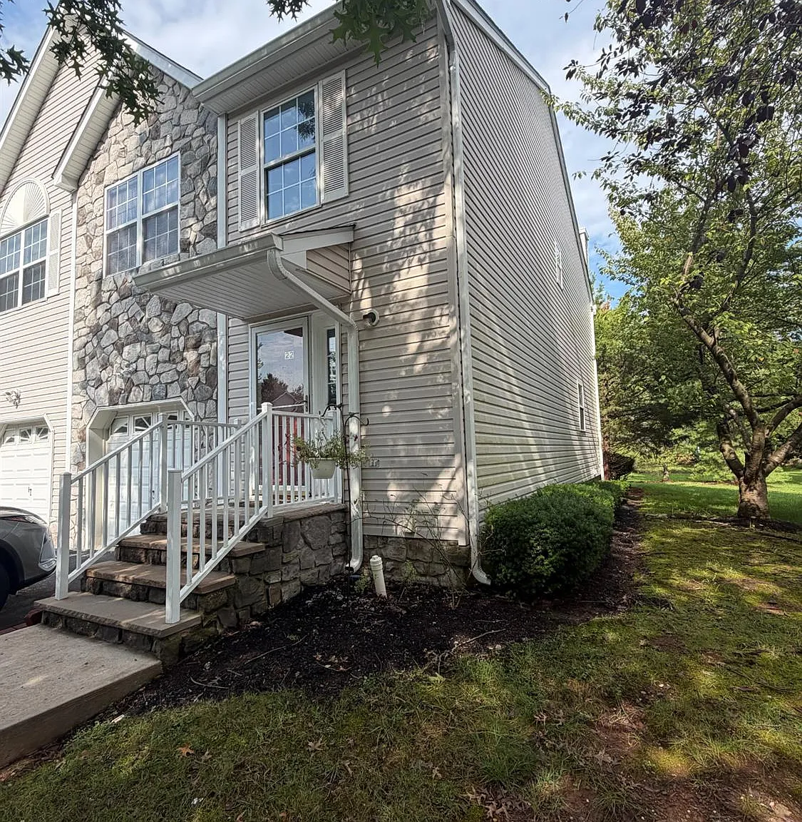 3 bed, 2.5 bath, 1488 sqft, $3,100 — Photo 1