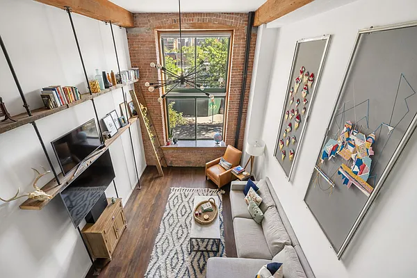 Rented by Compass | media 2