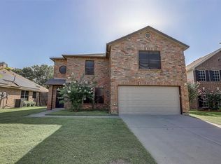 5228 Chessie Cir, Haltom City, TX 76137