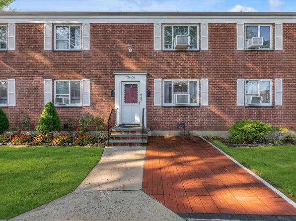 209-04 Hillside Avenue image 1 of 13