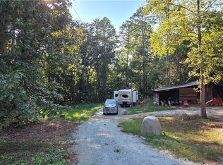 730/732 Morton Dr, Westminster, SC 29693