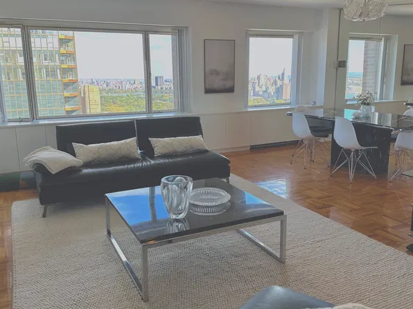 20 West 64th Street image 1 of 28