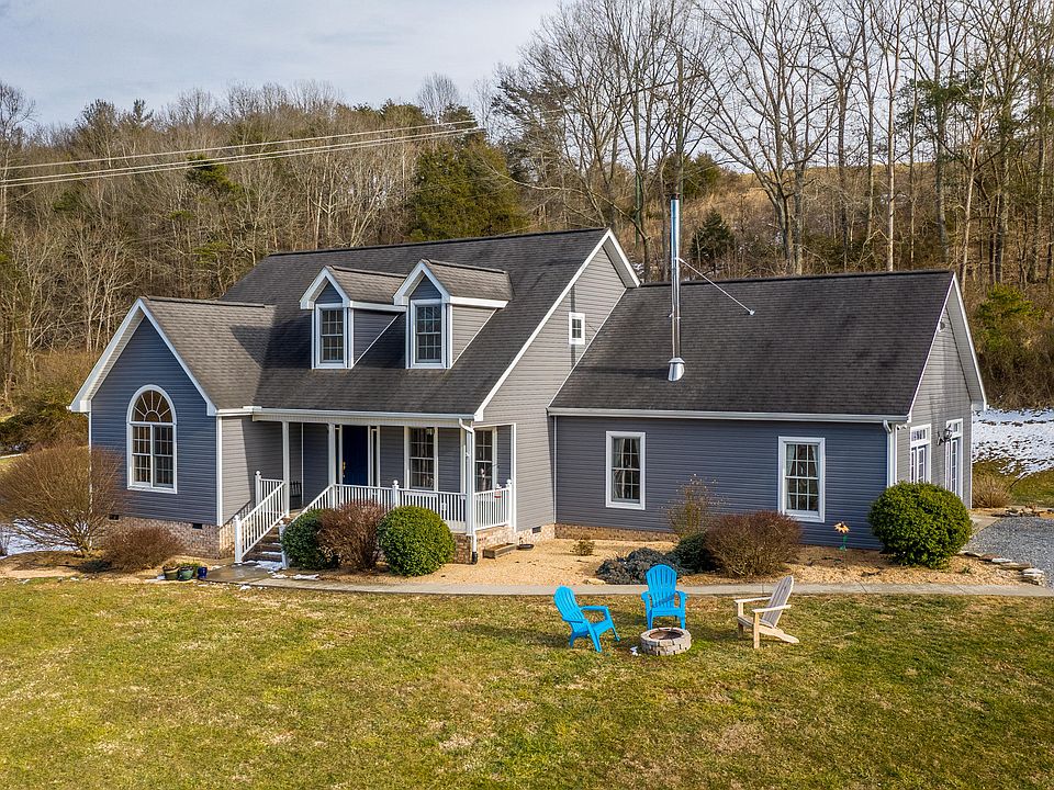 1st image of 970 Stuartsburg Rd