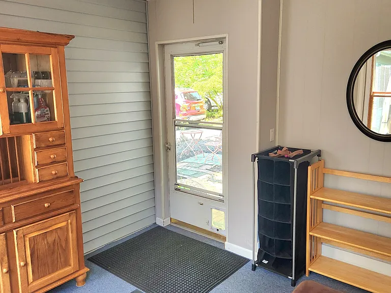 7518 Rivershore Dr #1 — Photo 4