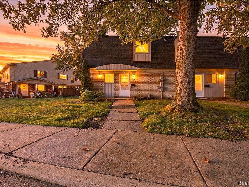 1st image of 15813 Dupage Blvd